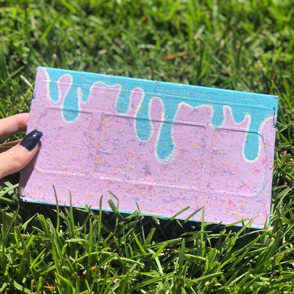 Artwork - Picture 1 of 4